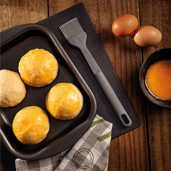 Tramontina Softta Silicone Pastry Brush Gray